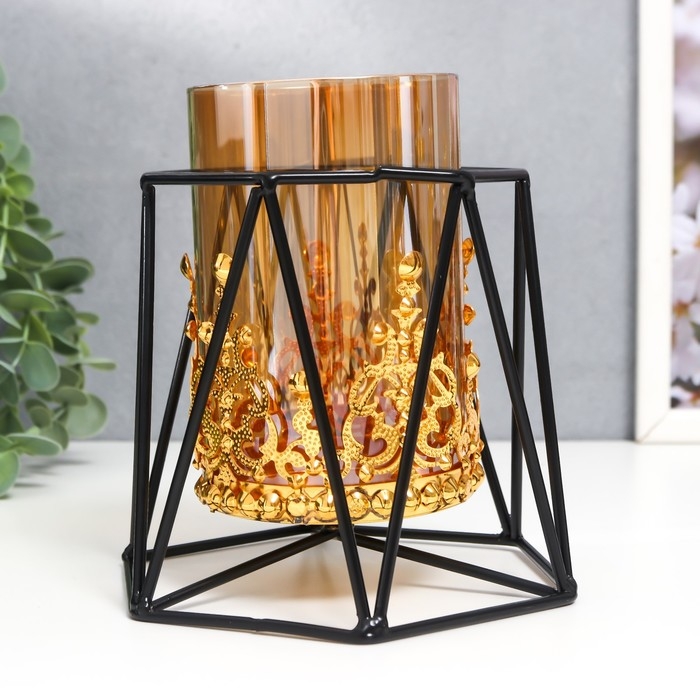 Подсвечник металл, стекло на 1 свечу Подсвечник металл, стекло на 1 свечу "Грани" d-7,5 см, золото, чёрный 13х15,5х14,5 см