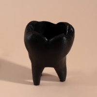 Подсвечник "Зуб" высота 9,5, 7,5*6,5 см черный