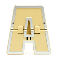 Робот-буква A, трансформируется в Овцу