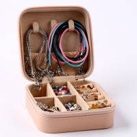 Набор для создания детской бижутерии в шкатулке &laquo;Яркая радость&raquo;