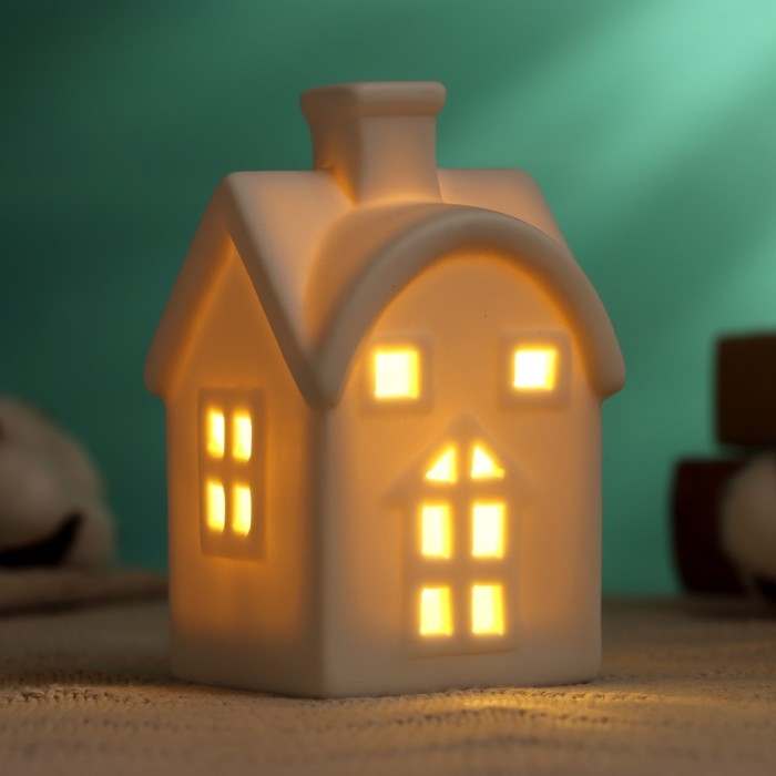 Фигура с подсветкой Фигура с подсветкой "Домик" 6х6х10см, 2/LR41