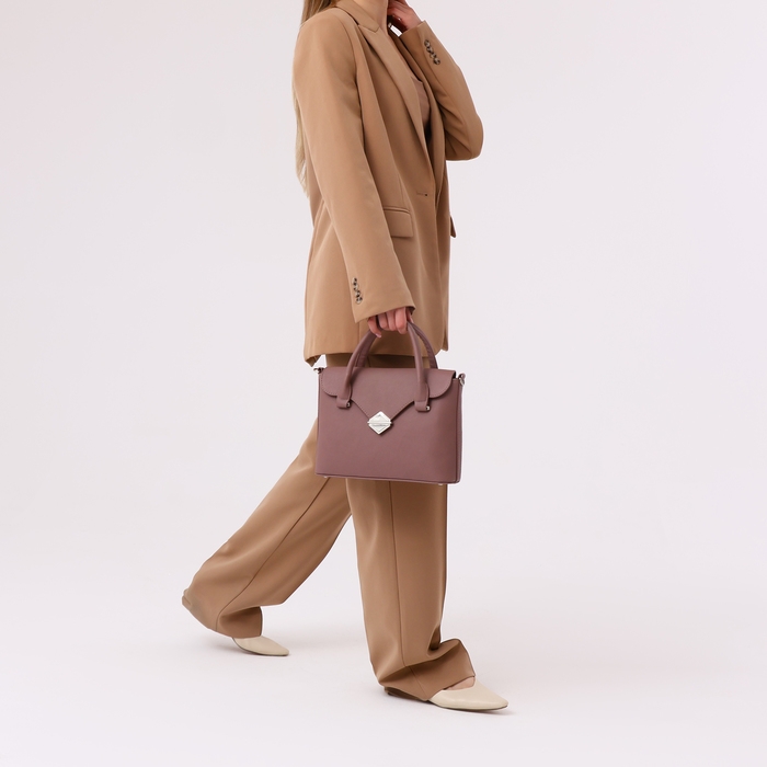 Сумка-мессенджер на клапане, цвет лавандовый Сумка-мессенджер на клапане, цвет лавандовый