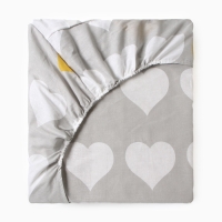 Простыня на резинке Этель Heart 180*200*25, 100% хлопок, бязь, 125г/м2 Простыня на резинке Этель Heart 180*200*25, 100% хлопок, бязь, 125г/м2