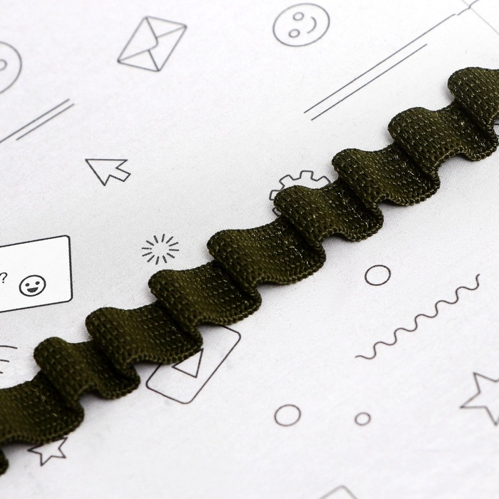 Пенал 1 секция, 130 х 210 х 40 мм, 2 откидные планки, тканевый, Calligrata TOP, Content Пенал 1 секция, 130 х 210 х 40 мм, 2 откидные планки, тканевый, Calligrata TOP, Content "Камуфляж"