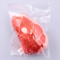 Игрушка для собак с пищалкой &laquo;&lrm;Стейк&raquo;&lrm; из текстиля, 13 х 10 см