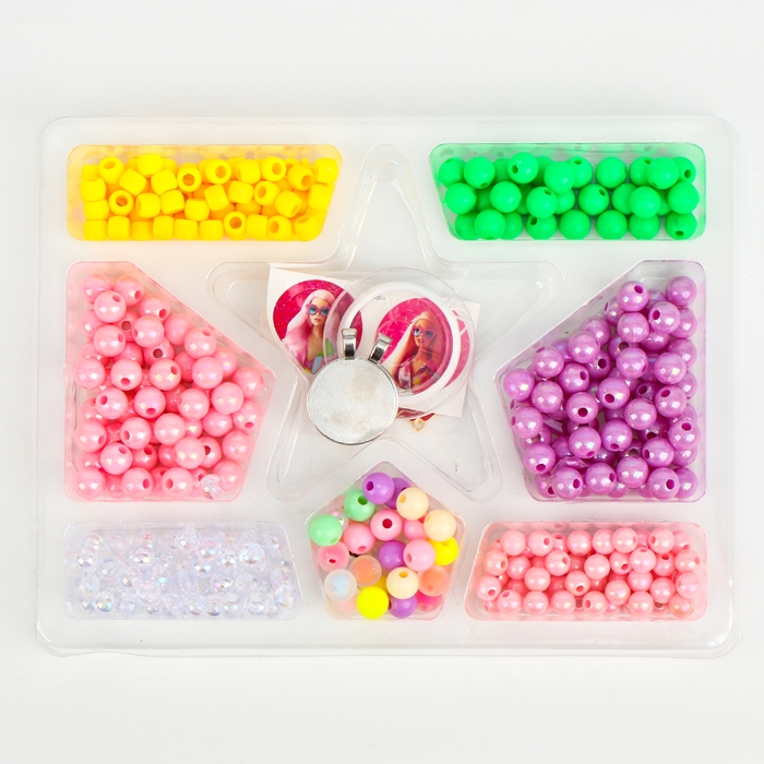 Создай украшение &laquo;Мисс Барбара&raquo;, браслеты, кольца, бусы, 5 шармов. 7 видов бусин, наклейки, 5+