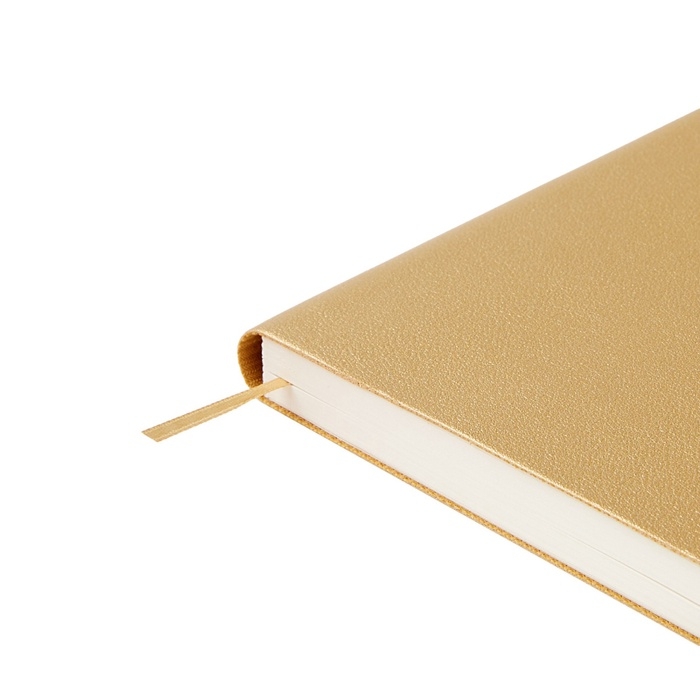Ежедневник недатированный А5, 128 листов GRAND, интегральная обложка из искусственной кожи, ляссе, кремовый блок 70 г/м2, золотой