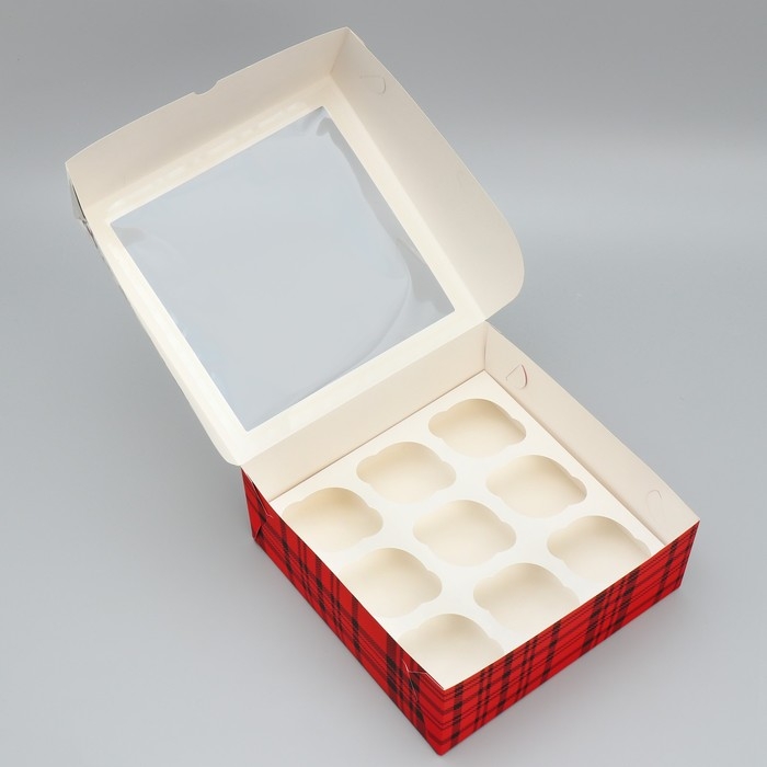 Коробка складная на 9 капкейков с окном &laquo;Зима подарит чудеса!&raquo;, 25 х 25 х 10 см, Новый год