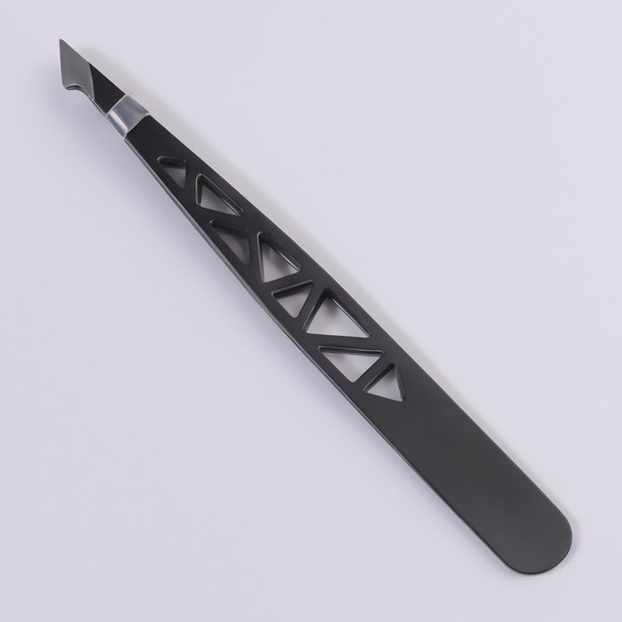 Пинцет &laquo;Геометрия&raquo;, скошенный, заострённый, 9,5 см, цвет чёрный