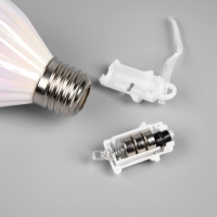 Набор елочных шаров "Снежное сияние", d=8 см, 3 LED, 3 шт, батарейки AG13x9 (нет в комплекте), свечение тёплое белое Набор елочных шаров "Снежное сияние", d=8 см, 3 LED, 3 шт, батарейки AG13x9 (нет в комплекте), свечение тёплое белое