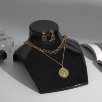 Бюст для украшений, 19,5&times;9,8&times;16 см, цвет чёрный