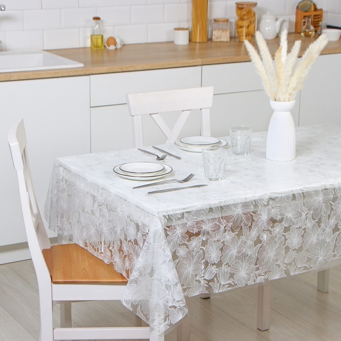 Скатерть &laquo;Гибискус&raquo;, 132&times;180 см, цвет белый