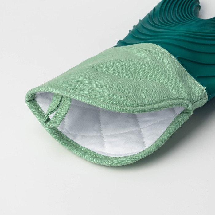 Рукавица для горячего с манжетой Доляна &laquo;Профи&raquo; силикон, 34&times;17,5&times;2см, цвет зелёный