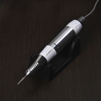 Аппарат для маникюра и педикюра Windigo LMH-04, 80 Вт, 35000 об/мин, лампа, ручка, белый Аппарат для маникюра и педикюра Windigo LMH-04, 80 Вт, 35000 об/мин, лампа, ручка, белый