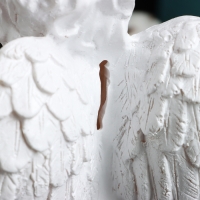 Копилка "Ангел с розами" 20х17х14см