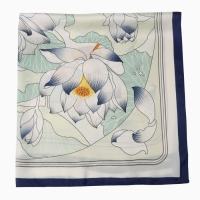 Платок женский MINAKU р-р 70*70 см, цв. зеленый Платок женский MINAKU р-р 70*70 см, цв. зеленый