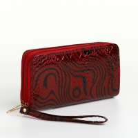 Кошелёк женский на молниях, цвет красный Кошелёк женский на молниях, цвет красный
