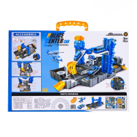 Парковка &laquo;Полиция&raquo;, в чемодане