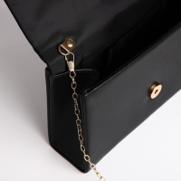 Сумка-клатч на магните, цвет чёрный