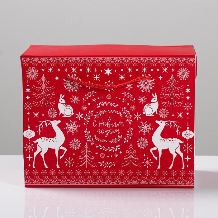 Пакет&mdash;коробка &laquo;Волшебство праздника&raquo;, 23 х 18 х 11 см, Новый год