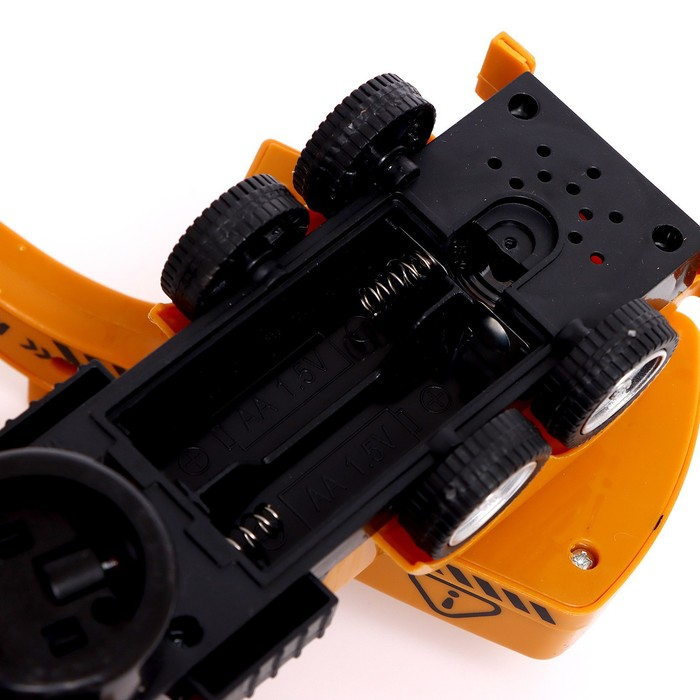 Машина &laquo;Стройка&raquo;, масштаб 1:55, работает от батареек, свет и звук, МИКС