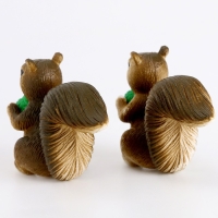 Миниатюра кукольная &laquo;Белочка с желудем&raquo;, набор 2 шт., размер 1 шт. &mdash; 2 &times; 5,5 &times; 4 см
