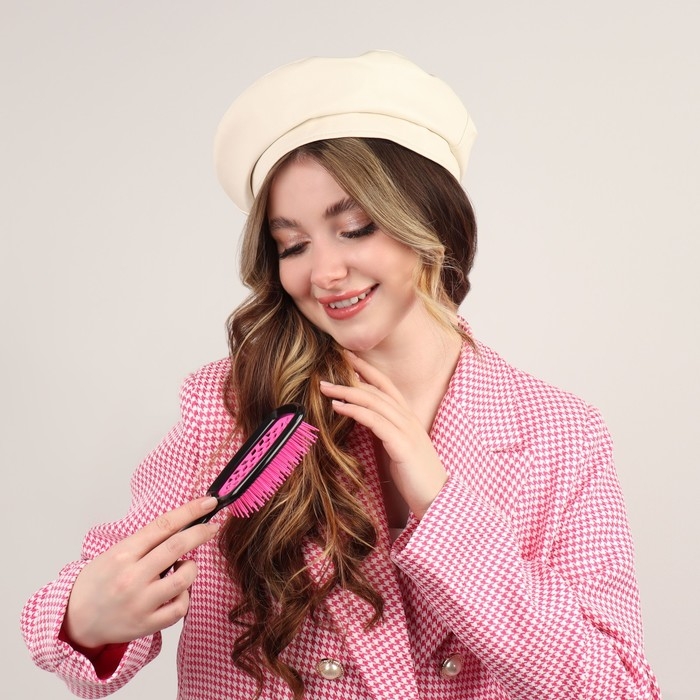 Расчёска массажная, широкая, вентилируемая, 8,5 × 20,5 см, PVC коробка, цвет чёрный/розовый Расчёска массажная, широкая, вентилируемая, 8,5 × 20,5 см, PVC коробка, цвет чёрный/розовый