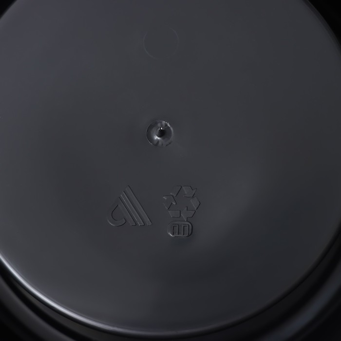 Ваза для цветов под срезку, 3 л, пластиковая, цвет чёрный Ваза для цветов под срезку, 3 л, пластиковая, цвет чёрный