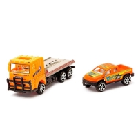 Грузовик инерционный «Эвакуатор» с машиной, цвета МИКС. Грузовик инерционный «Эвакуатор» с машиной, цвета МИКС.