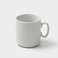 Набор фарфоровой посуды &laquo;Классический&raquo;, 24 предмета: тарелка плоская d=17,5 см, d=20 см, тарелка глубокая 600 мл, d=20 см, кружка 300 мл