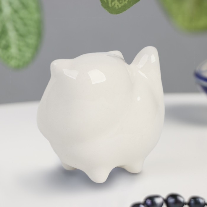 Сувенир "Кот перс", 7,5х8см, гжель, цвет  белый