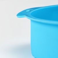 Форма для выпечки с ручками Доляна &laquo;Круг&raquo;, силикон, 27&times;24&times;6 см, внутренний диаметр 22 см, цвет МИКС