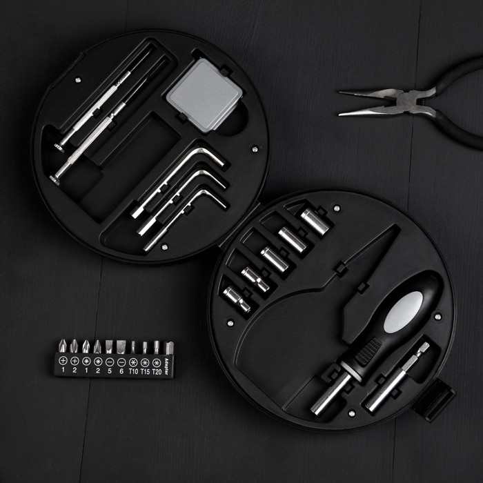 Набор инструментов в колесе &laquo;Только вперед&raquo;, 24 предмета