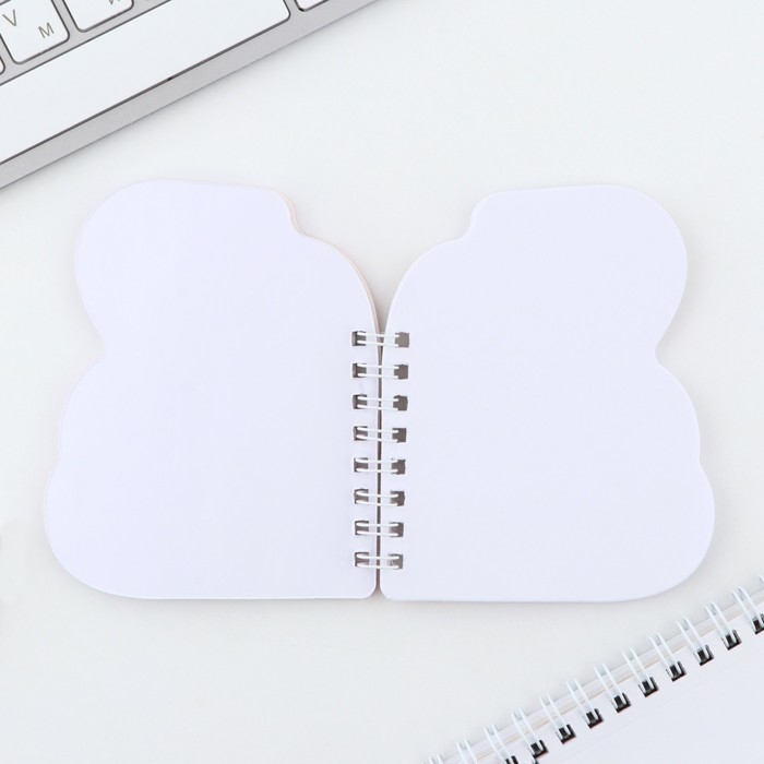 Подарочный набор, блокнот и фигурная ручка &laquo;Юная модница&raquo;