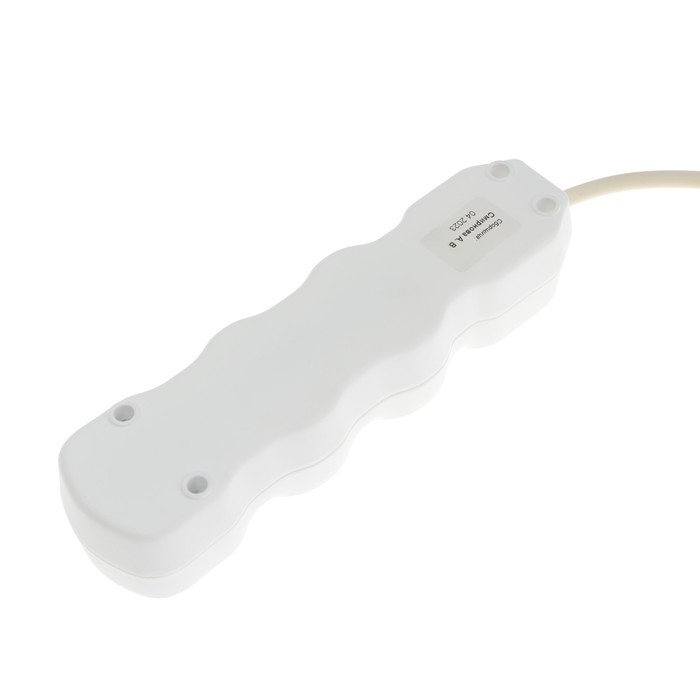 Удлинитель Luazon Lighting ECO, 3 розетки, 1.5 м, 10 А, 2200 Вт, ПВС 3х0.75 мм2, с з/к,белый