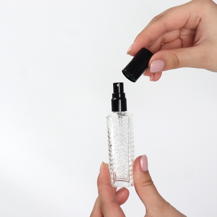 Флакон для парфюма &laquo;Прозрачный узор&raquo;, с распылителем, 15 мл, цвет чёрный