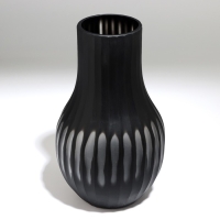 Ваза для цветов &laquo;Эрика&raquo; из черного стекла 29 х 17 х 17 см