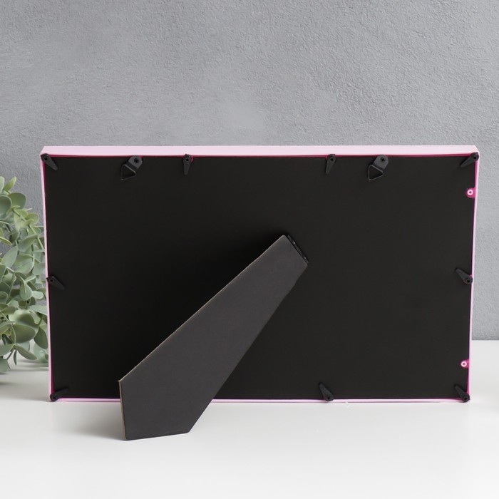 Фоторамка пластик на 3 фото 10х10 см, 13х18 см Фоторамка пластик на 3 фото 10х10 см, 13х18 см "Лион" розовая 32х20 см