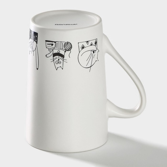 Кружка фарфоровая Доляна «День кота», 380 мл, цвет белый Кружка фарфоровая Доляна «День кота», 380 мл, цвет белый