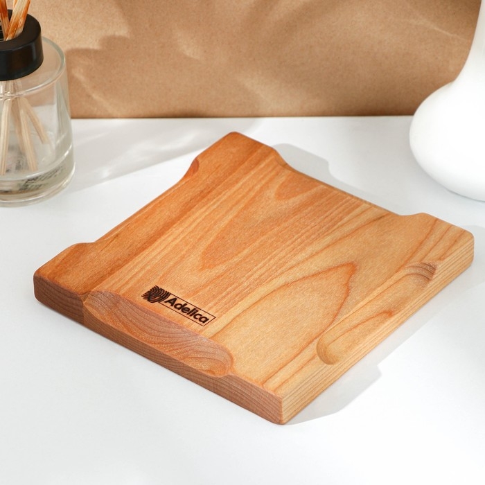 Доска разделочная деревянная Adelica &laquo;Пикничок&raquo;, 15&times;15&times;1,8 см, пропитана минеральным маслом, берёза