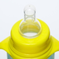 Бутылочка для кормления &laquo;Бананы&raquo;, классическое горло, от0 мес, 250 мл., цилиндр, с ручками