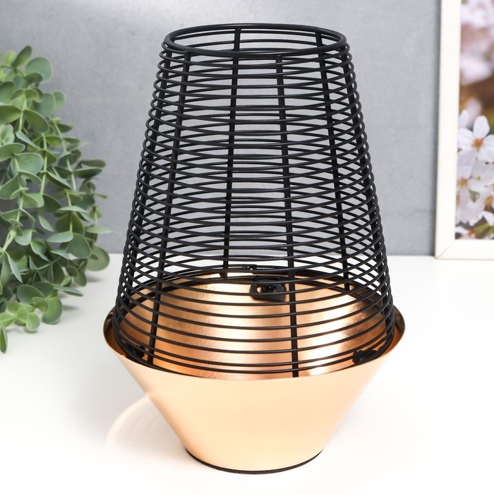 Подсвечник металл на 1 свечу Подсвечник металл на 1 свечу "Лофт. Прутья" чёрный с золотом 23х16х16 см