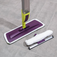 Швабра для мытья пола с распылителем Доляна, насадка из микрофибры 38&times;10 см, дополнительная насадка для мойки стёкол, ручка 120 см