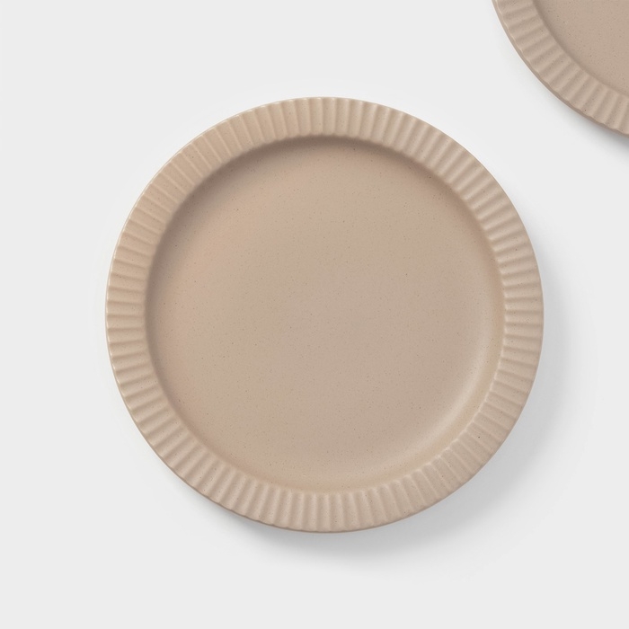 Тарелки Magistro Jarwah Lausanne, d=21,3 см, обеденные, набор 2 шт, фарфор, бежевые Тарелки Magistro Jarwah Lausanne, d=21,3 см, обеденные, набор 2 шт, фарфор, бежевые