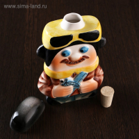 Штоф фарфоровый &laquo;Пилот&raquo;, 0.5 л, в упаковке книге