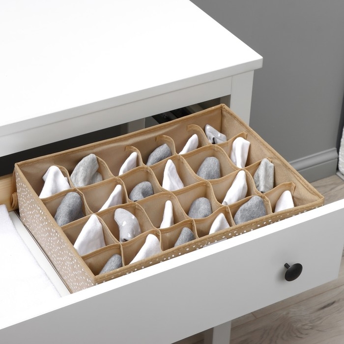 Органайзер для хранения белья Доляна Points, 24 ячейки, 38×30×12 см, цвет бежевый Органайзер для хранения белья Доляна Points, 24 ячейки, 38×30×12 см, цвет бежевый