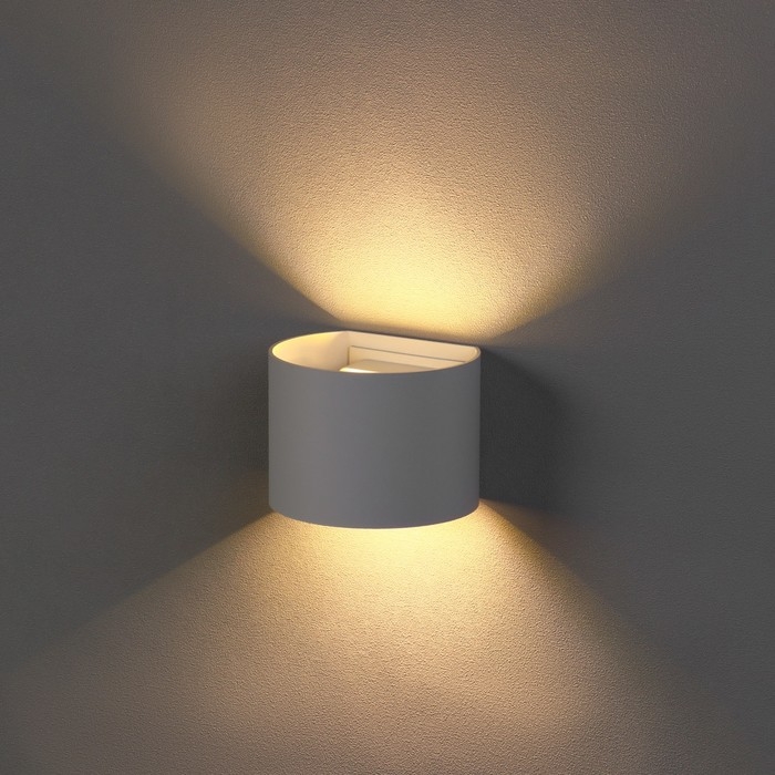 Светильник светодиодный настенный FSD-005, 6 Вт, 450 Лм, 3000К, IP54, 220 В, металл, белый