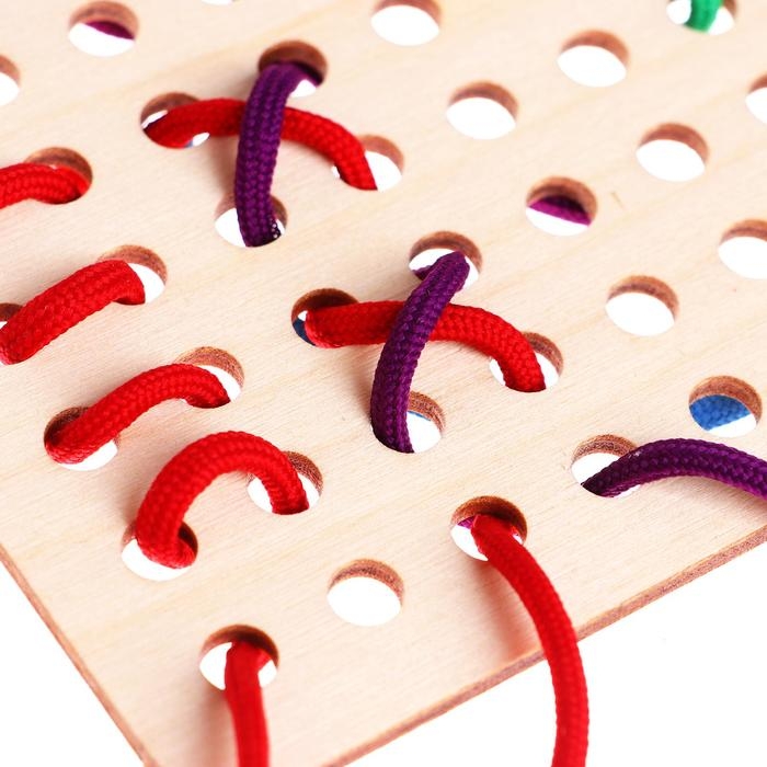 Шнуровка &laquo;Монтессори&raquo;