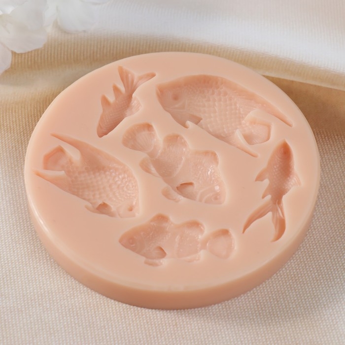 Молд силикон "Рыбки"4,5х2,5х0,6  4х2,1х0,6  4,3х2,3х0,6  3х1,5х0,6  3,7х2х0,6  4х1,5х0,6 см