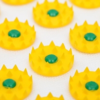 Аппликатор Кузнецова, 40 колючек, спанпонд, 14x32 см. Аппликатор Кузнецова, 40 колючек, спанпонд, 14x32 см.